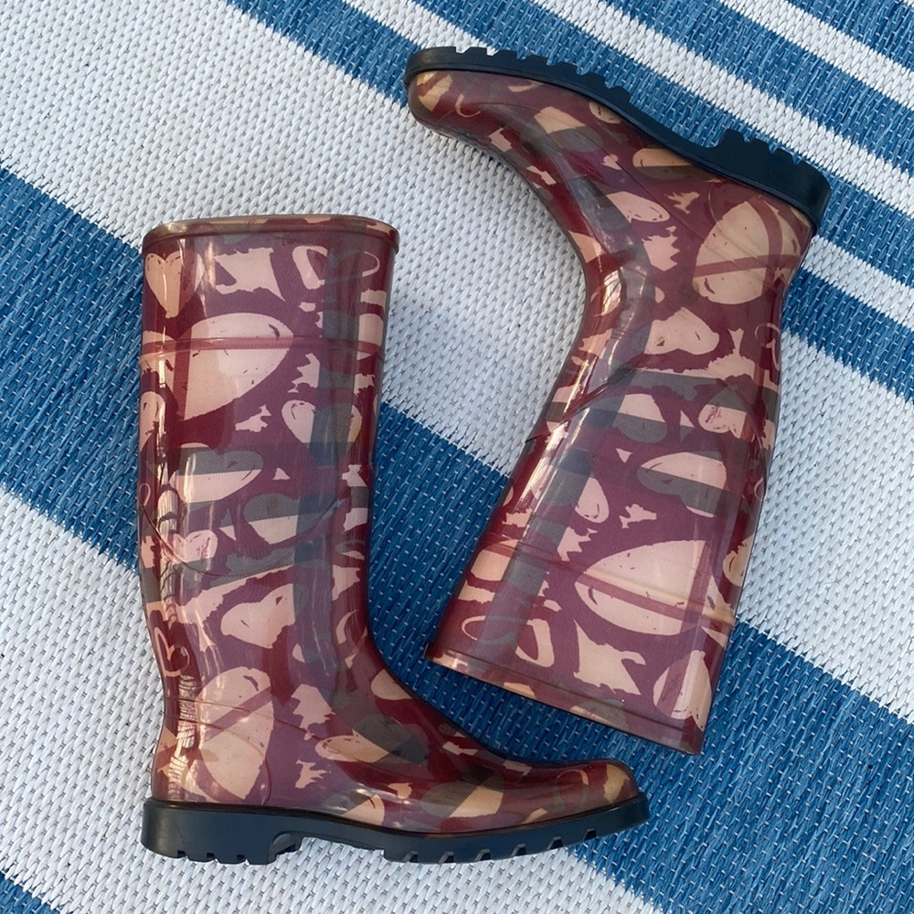 Burberry RARE! 💞❤️Pattern Boots! In EUC! Womens size 39, US 8.5! True 2 size💞!